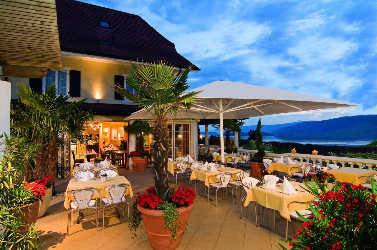 Restaurant-Hotel Seeblick Morigen Exterior photo